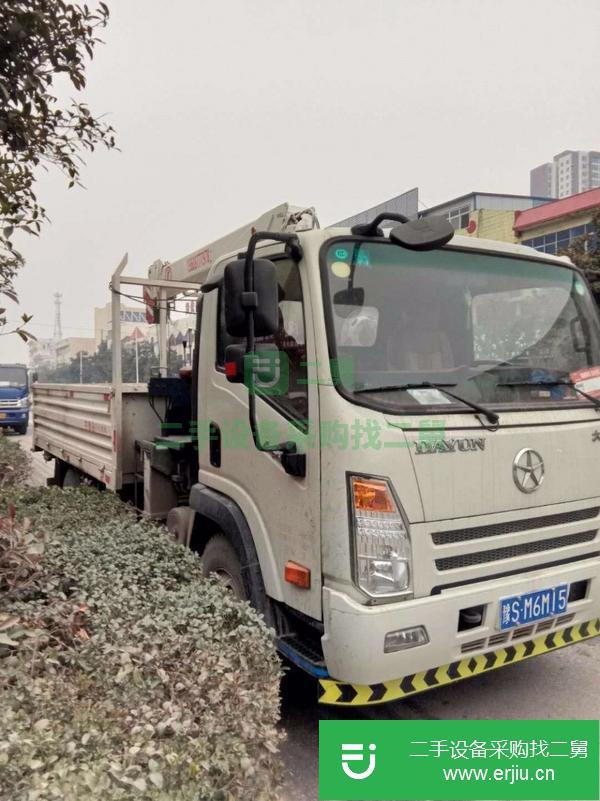 湖北出售二手大運藍牌五噸隨車吊