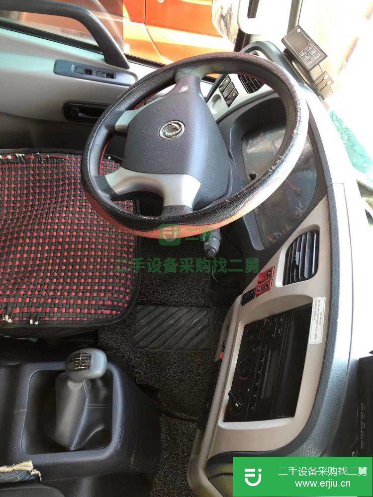 江西出售二手東風冷藏車285馬力