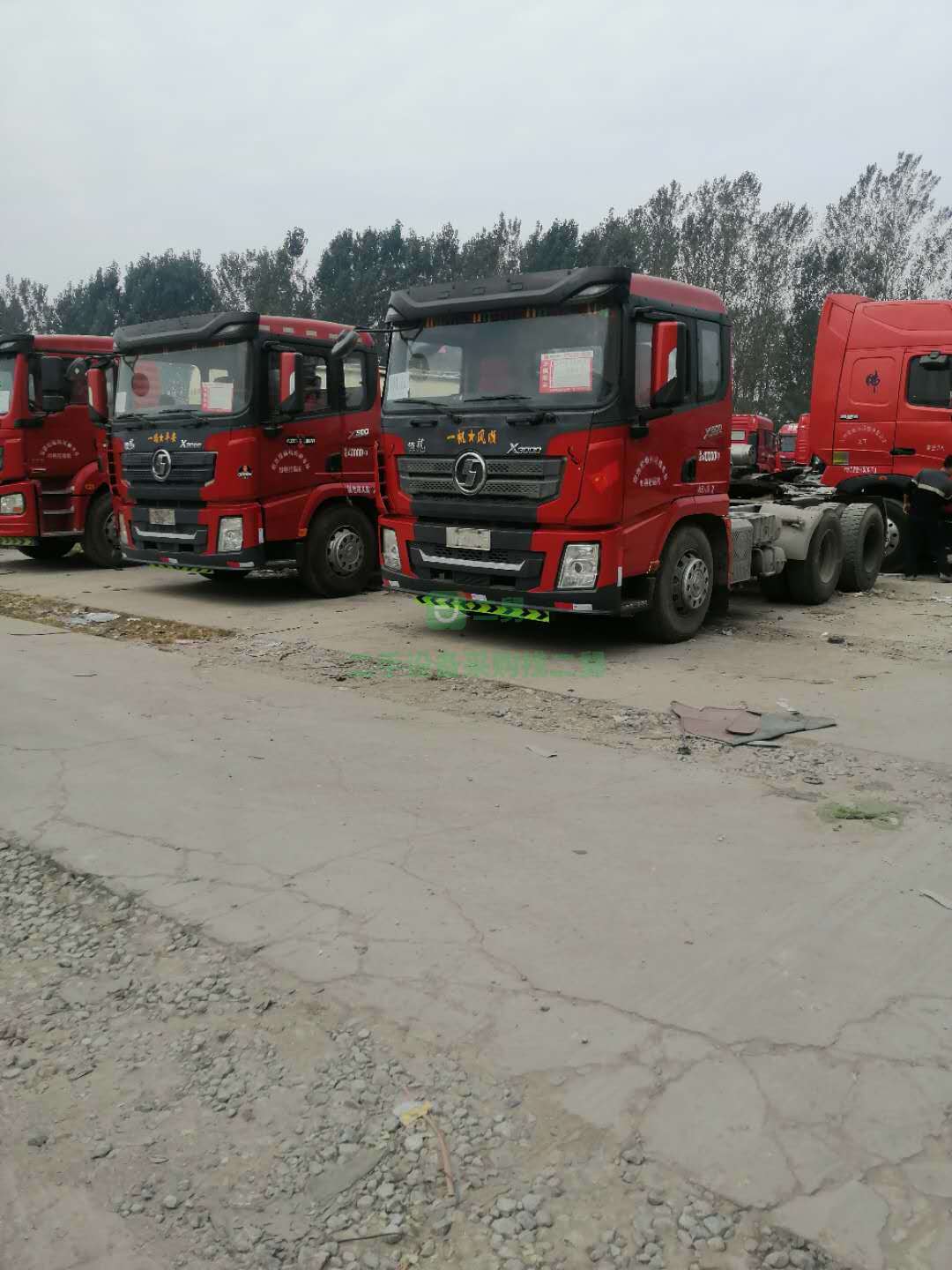 出售17年3月份德龍X3000牽引車.國五排放，500馬力，雙驅輕體