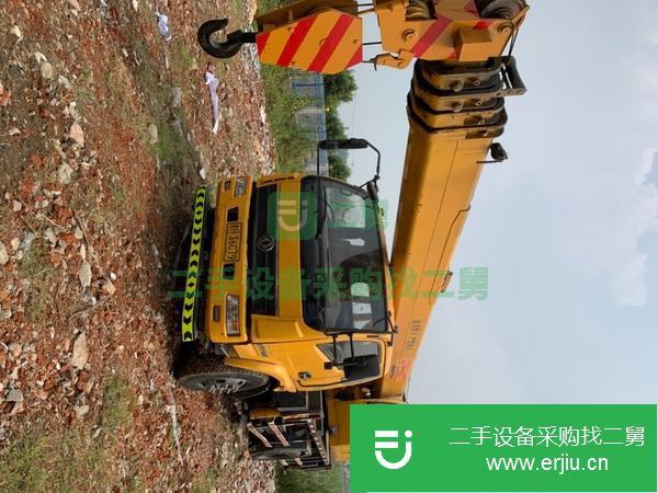江蘇出售二手龍峰12噸汽車吊