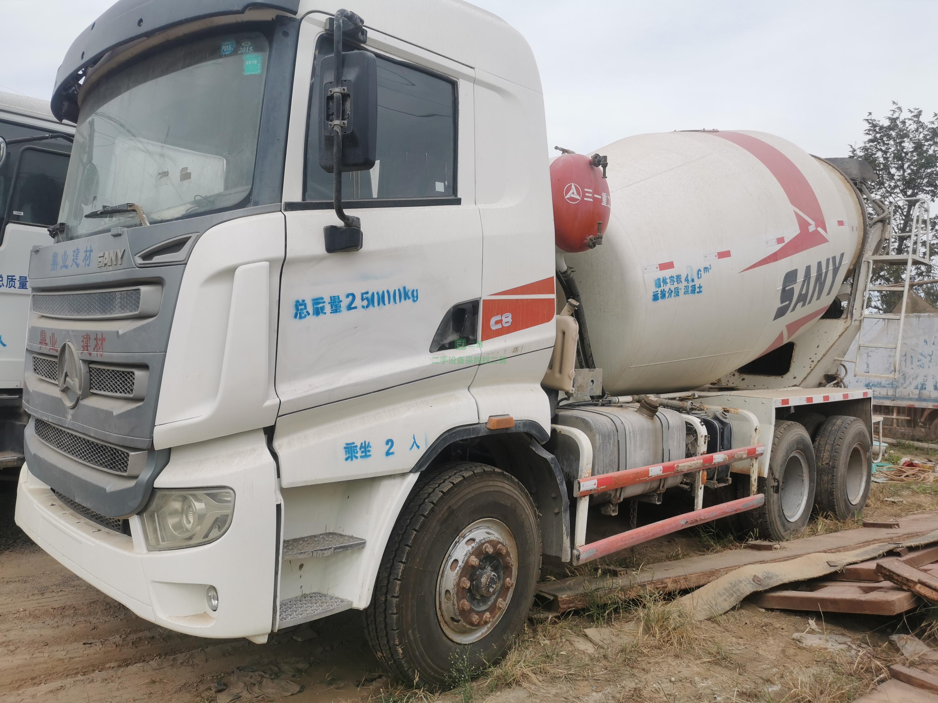出售一臺14年三一攪拌車，國四排放