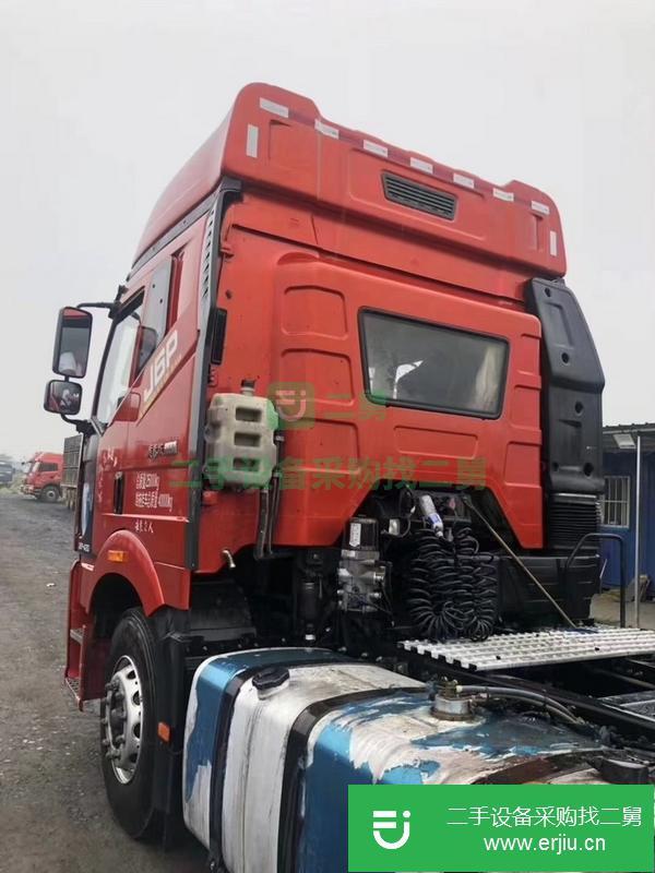 河北出售二手解放牽引車，車況原版！