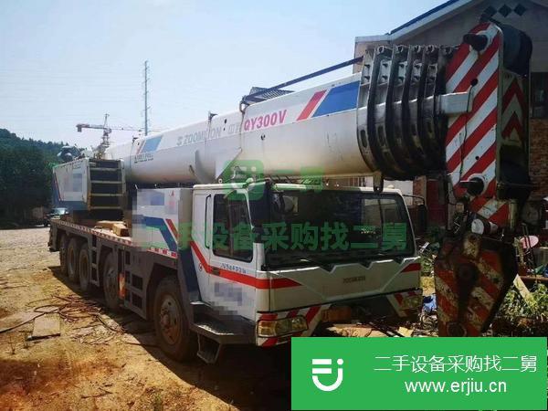 湖南出售二手中聯(lián)130噸吊車