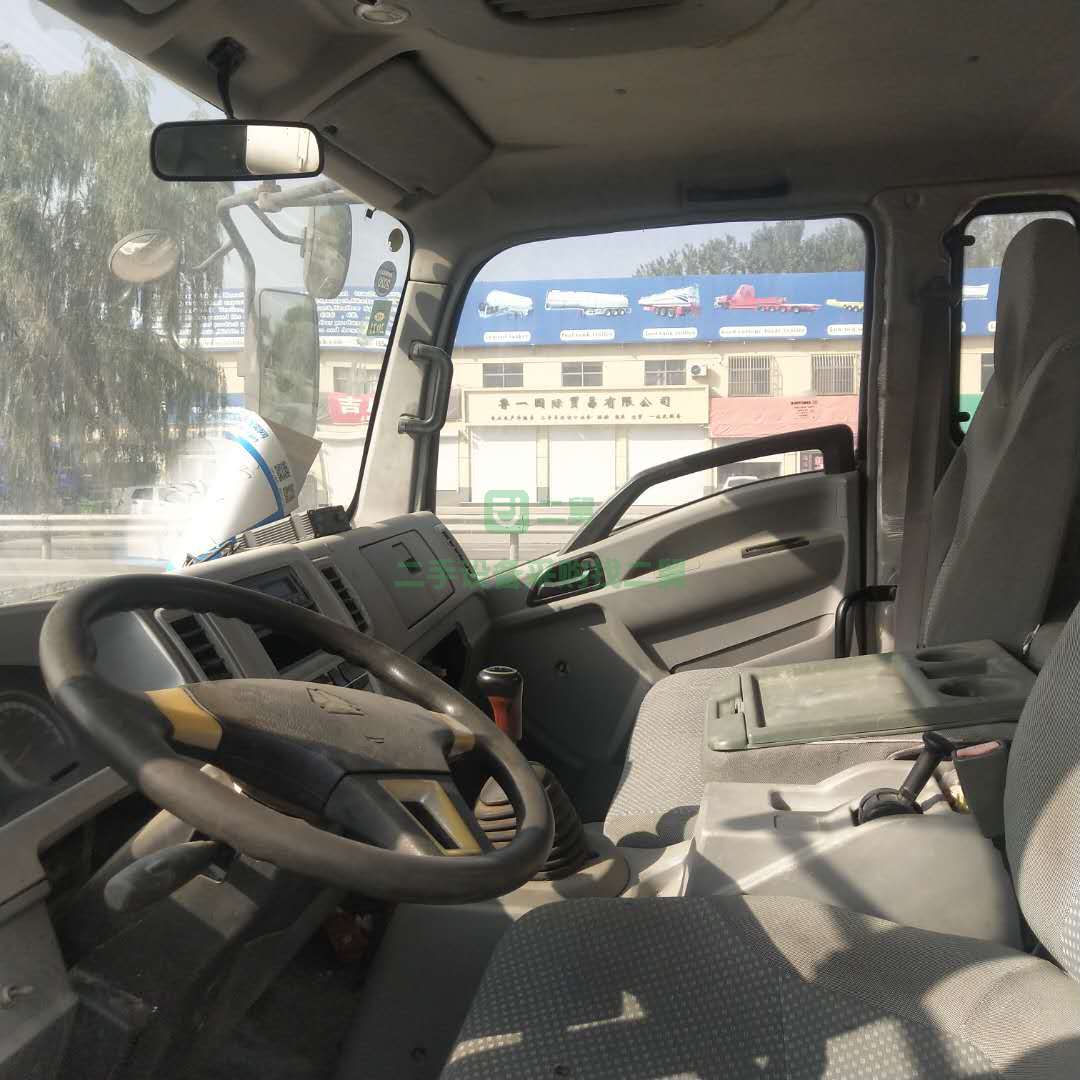 出售二手17年豪沃二手5方小型攪拌罐車 手續齊全
