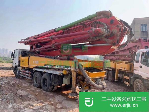 安徽出售二手奔馳三橋46米泵車