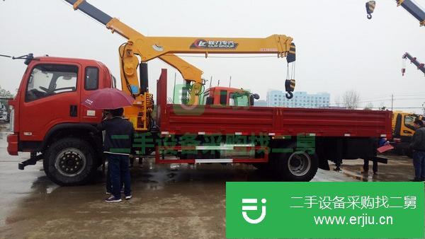 江蘇出售二手東風160馬力隨車吊
