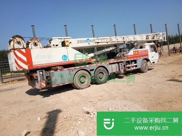 河北出售二手中聯重科25噸吊車