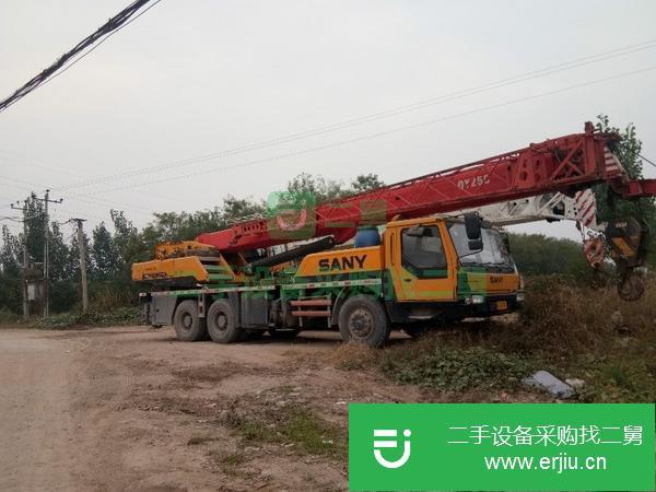 河北出售二手中聯25噸吊車