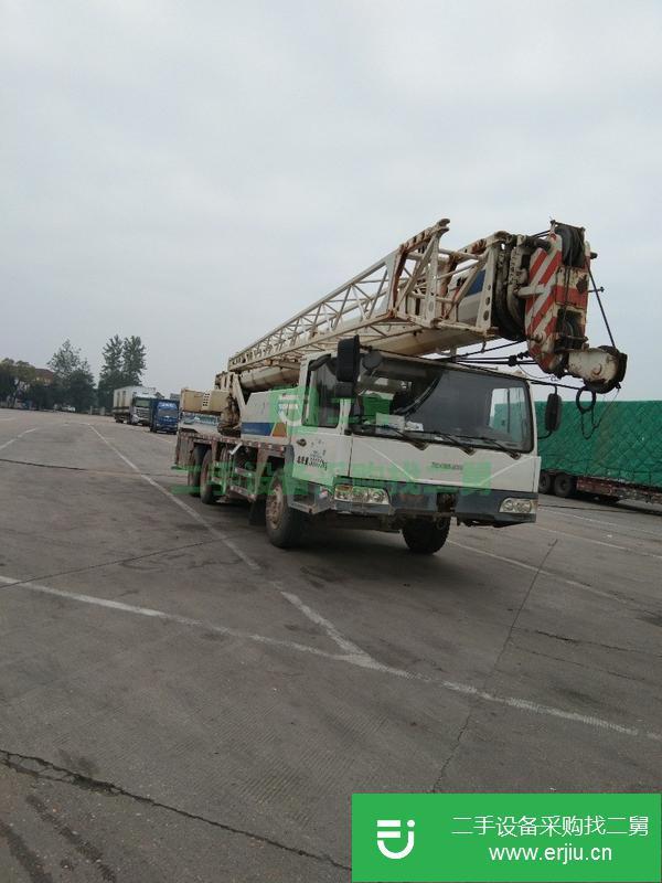 山東出售二手中聯25噸4節壁吊車