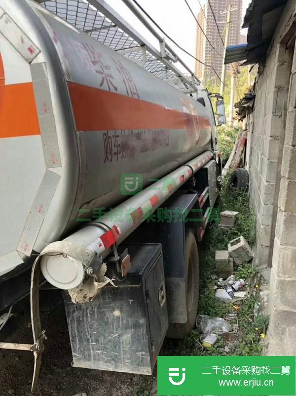 貴州出售二手8噸東風多利卡加油車