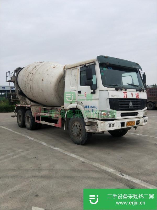 河南出售二手豪沃大14方攪拌車