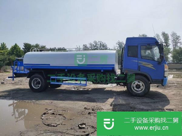 遼寧出售二手東風(fēng)5噸灑水車