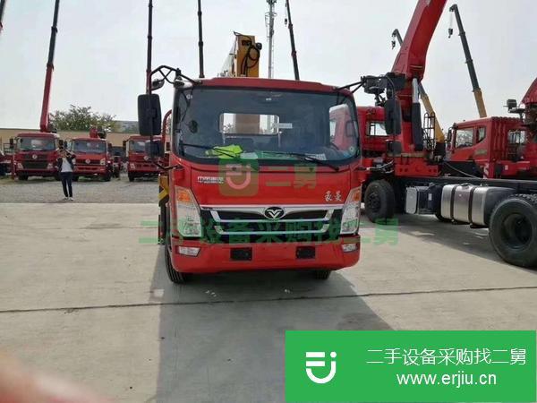 四川出售二手東風6.3噸隨車吊