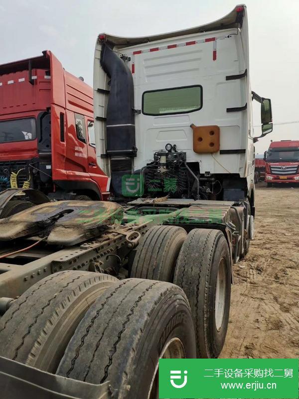 河北出售二手豪沃T7N牽引車