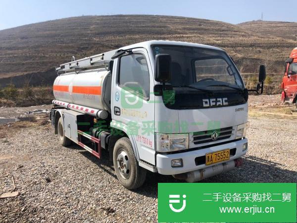 上海出售二手東風(fēng)多利卡5噸加油車