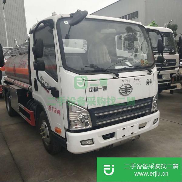 浙江出售二手東風5噸油罐車