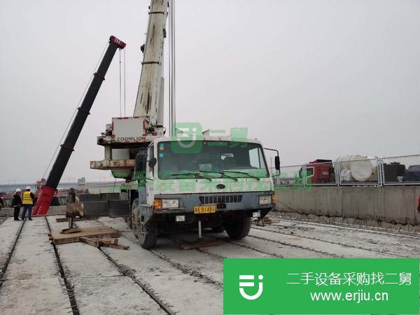 河南出售二手中聯(lián)100噸汽車吊