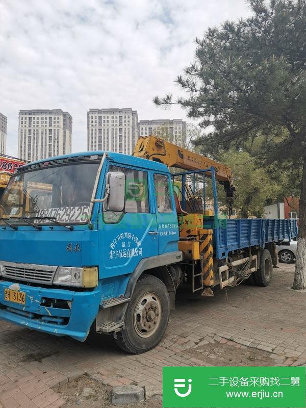 內(nèi)蒙古出售二手春園八噸隨車吊