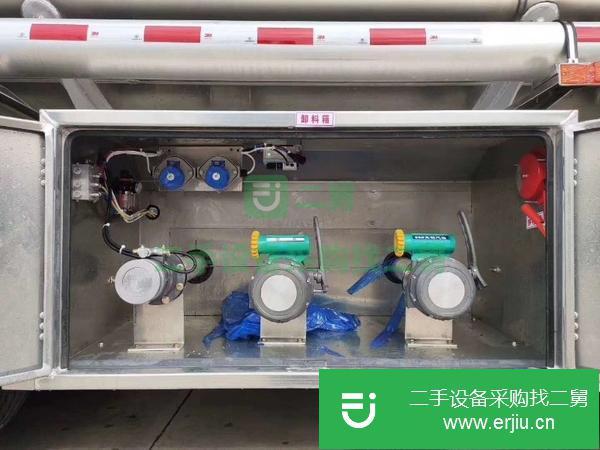 湖北出售二手前四后八天龍油罐車，350馬力