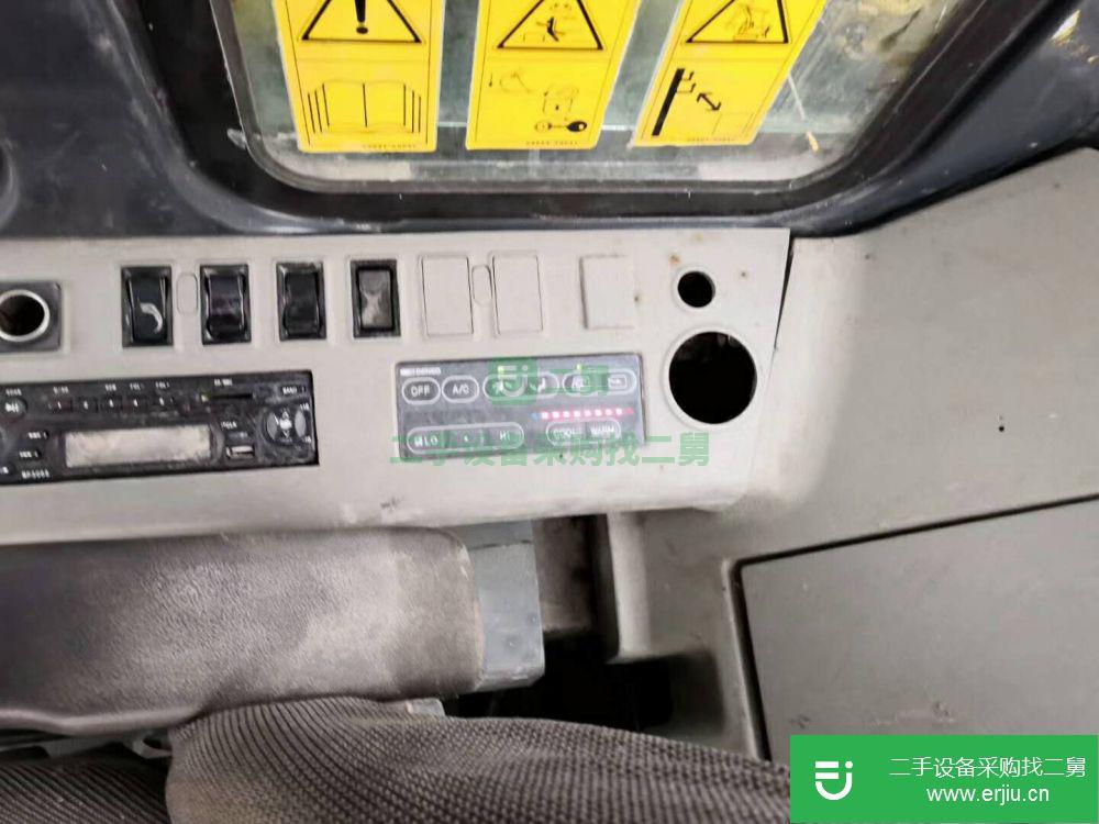 河北出售二手小松PC220-6挖掘機