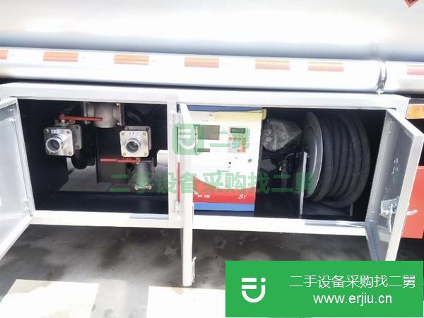 江蘇出售二手楚勝8噸油罐車