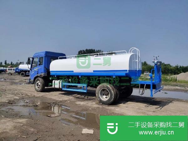 遼寧出售二手東風(fēng)5噸灑水車
