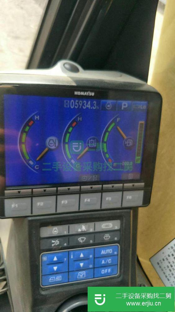 河南出售二手小松PC240LC-8M0挖掘機(jī)