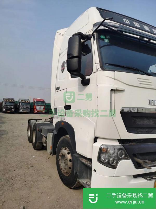 河北出售二手豪沃T7牽引車