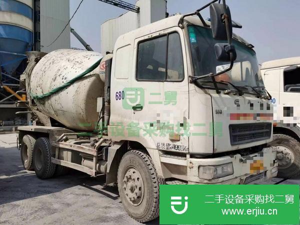湖南出售二手豪沃九方攪拌罐車