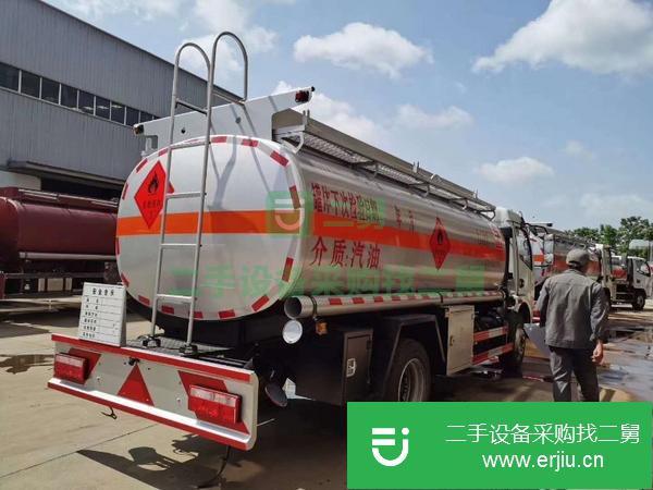 山東出售二手楚勝8噸油罐車