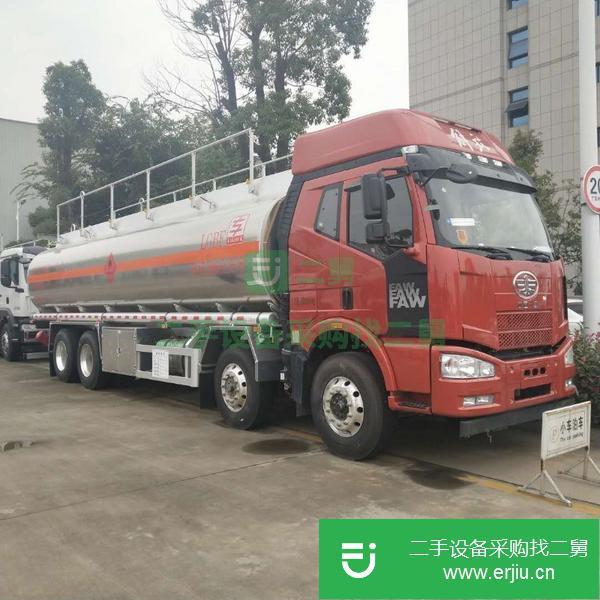 山東出售二手油罐車