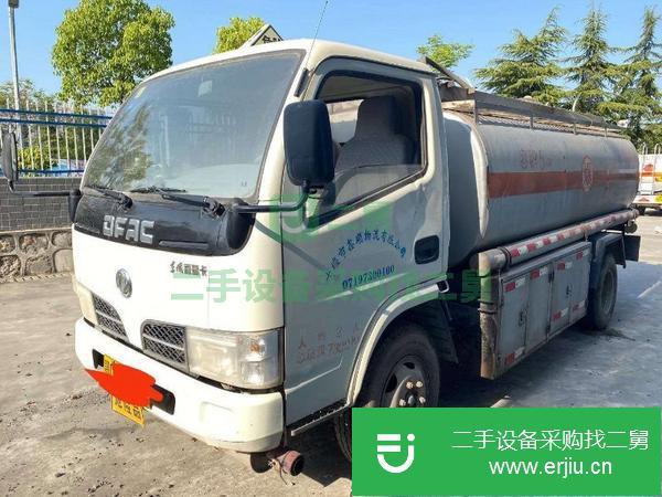 四川出售二手5噸油罐車(chē)