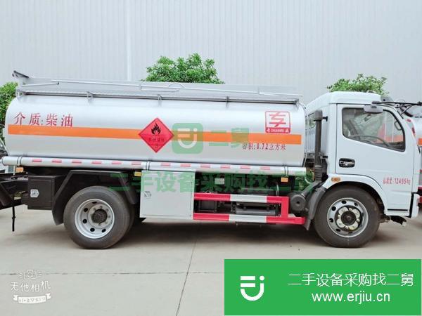 云南出售二手東風(fēng)8噸油罐車