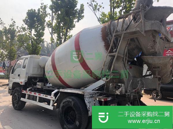 云南出售二手單橋5方攪拌車