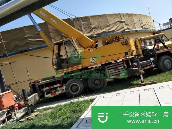 山東出售二手泰安鐵象25噸吊車
