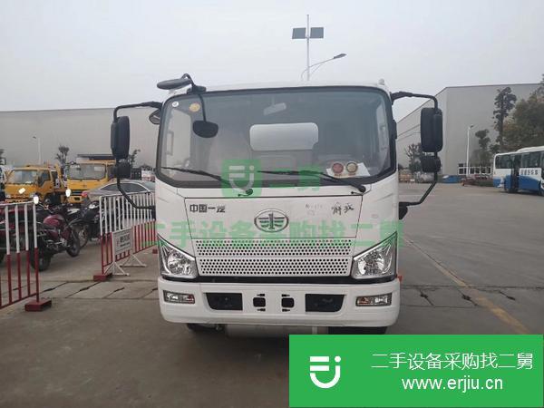 浙江出售二手解放10噸油罐車(chē)