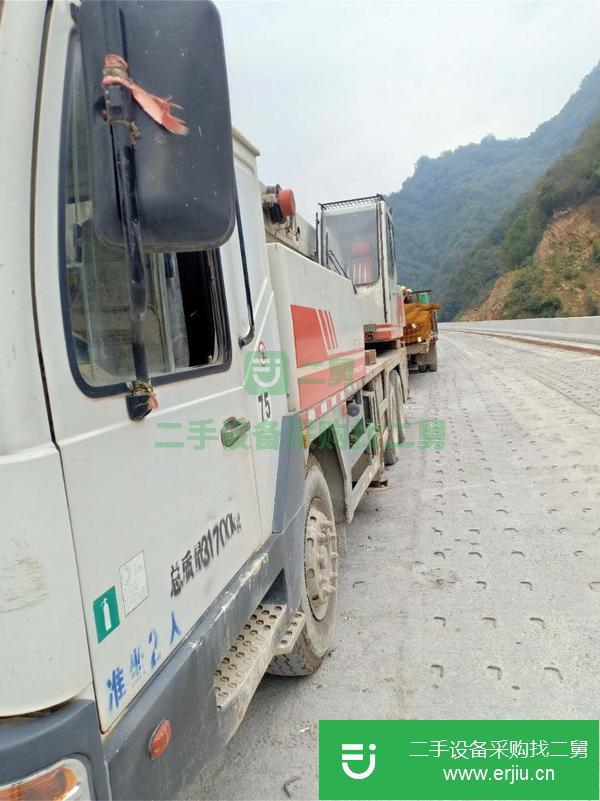 湖北出售二手中聯25v5吊車