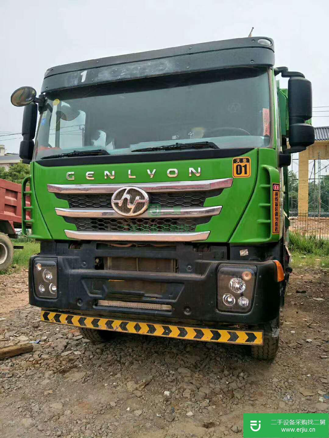 江西出售二手上汽紅巖環保車