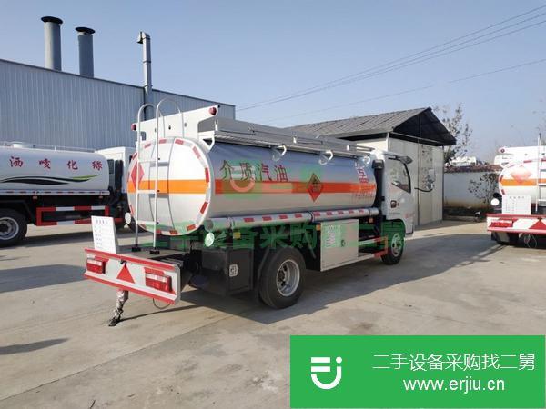 內蒙古出售二手東風5噸油罐車