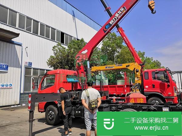 浙江出售二手東風(fēng)折臂隨車吊5噸
