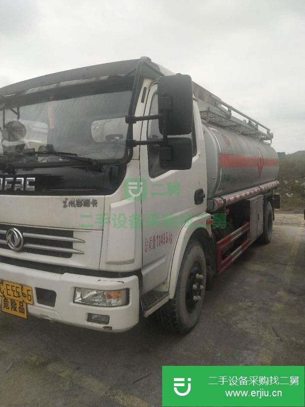 云南出售二手東風(fēng)8噸油罐車