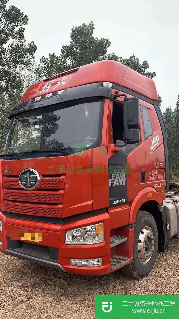 河北出售420馬力雙驅解放牽引車，車況精品，輪胎強