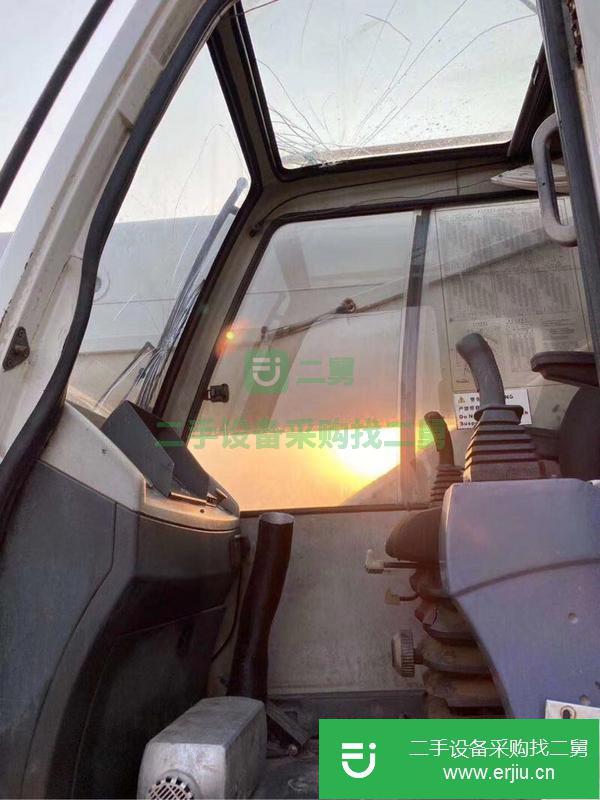 內蒙古出售二手中聯30噸汽車吊