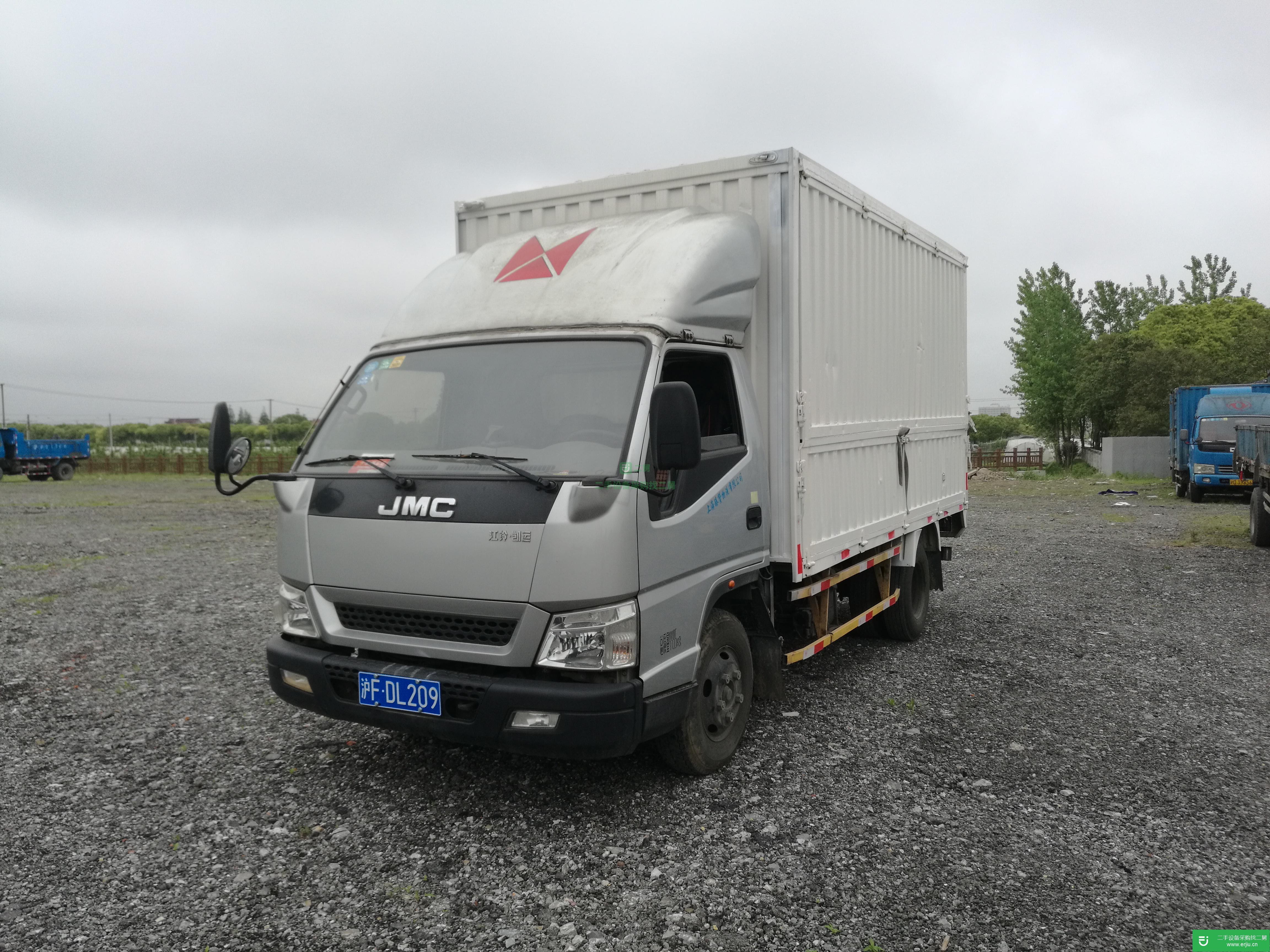 上海出售二手江鈴箱式貨車