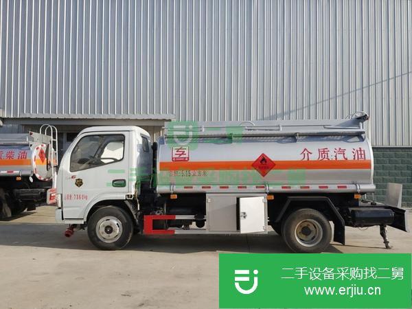 內蒙古出售二手東風5噸油罐車