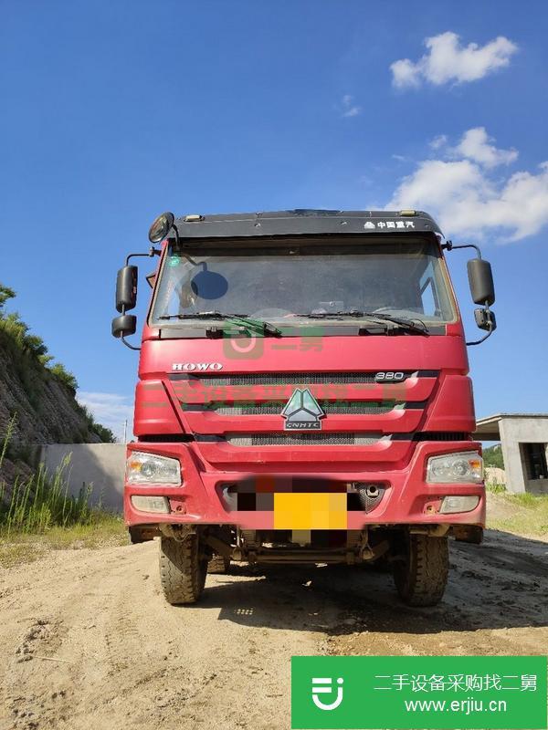 湖北出售二手豪沃前四后八自卸車