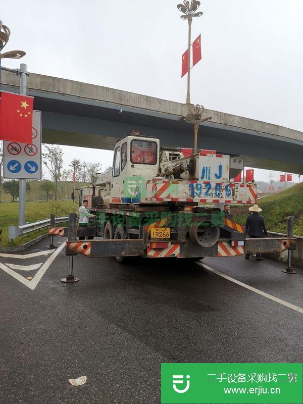 四川出售二手中聯16噸吊車