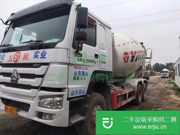 陜西出售二手豪沃亞特國五攪拌車大14方