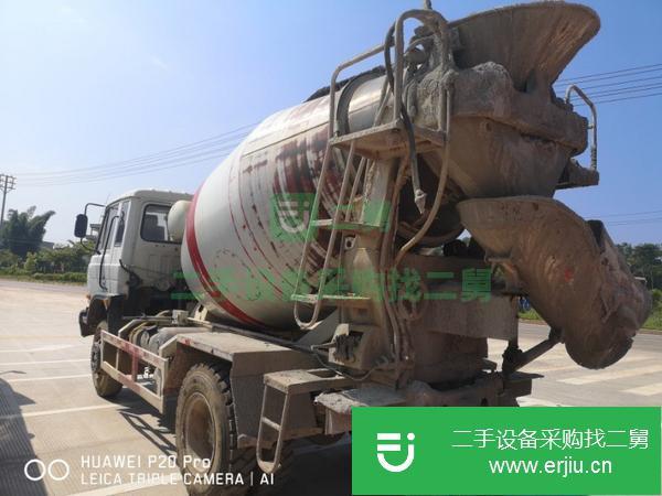 廣西出售二手東風5.5方攪拌車