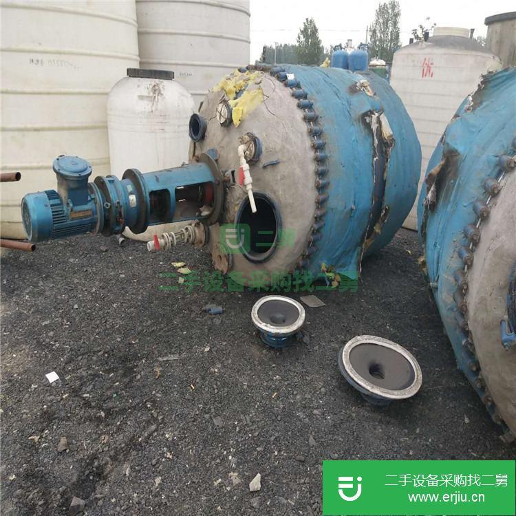 山東出售二手搪瓷電加熱反應(yīng)釜